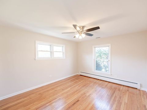 Tiny photo for 8049 E Prairie Road, Skokie, IL 60076 (MLS # 12612610)