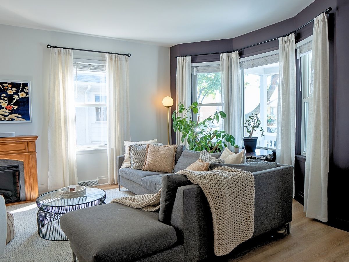 Forest Park, Illinois 60130, United States, 4 Bedrooms Bedrooms, ,3 BathroomsBathrooms,Residential,Active,232797