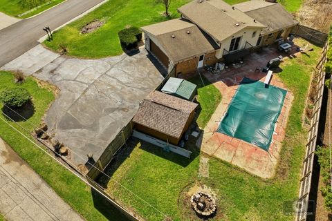 Tiny photo for 20W260 Meadow Lane, Lemont, IL 60439 (MLS # 12595830)