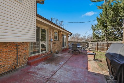 Tiny photo for 20W260 Meadow Lane, Lemont, IL 60439 (MLS # 12595830)
