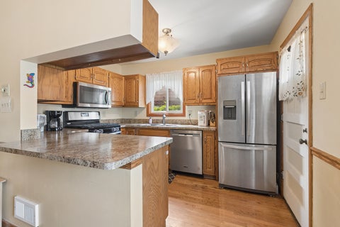 Tiny photo for 18646 Golfview Avenue, Homewood, IL 60430 (MLS # 12721607)