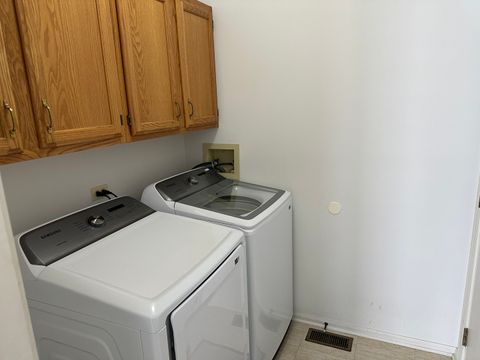 Tiny photo for 610 Golfers Lane, Bartlett, IL 60103 (MLS # 12557959)