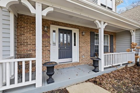 Tiny photo for Crystal Lake, IL 60012 (MLS # 12601384)