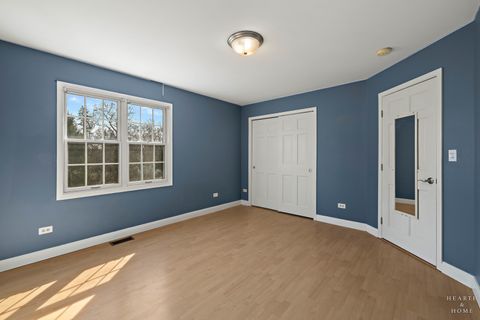 Tiny photo for Crystal Lake, IL 60012 (MLS # 12601384)