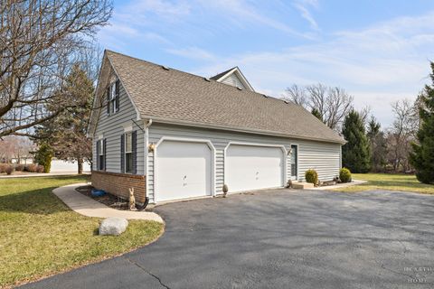 Tiny photo for Crystal Lake, IL 60012 (MLS # 12601384)