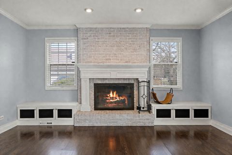 Tiny photo for Crystal Lake, IL 60012 (MLS # 12601384)