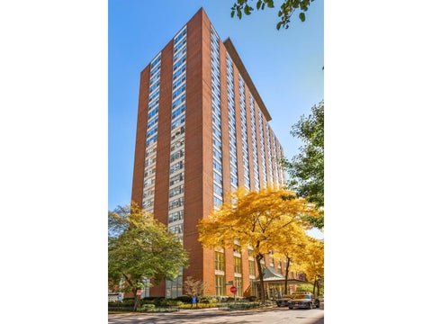 Photo of 1325 N State Parkway #4B, Chicago, IL 60610 (MLS # 12783126)