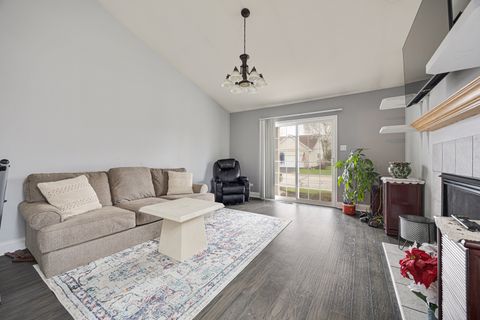 Tiny photo for 1014 Edinburgh Court, Joliet, IL 60431 (MLS # 12499758)