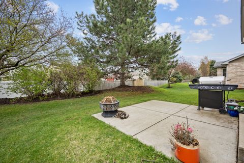 Tiny photo for 1014 Edinburgh Court, Joliet, IL 60431 (MLS # 12499758)