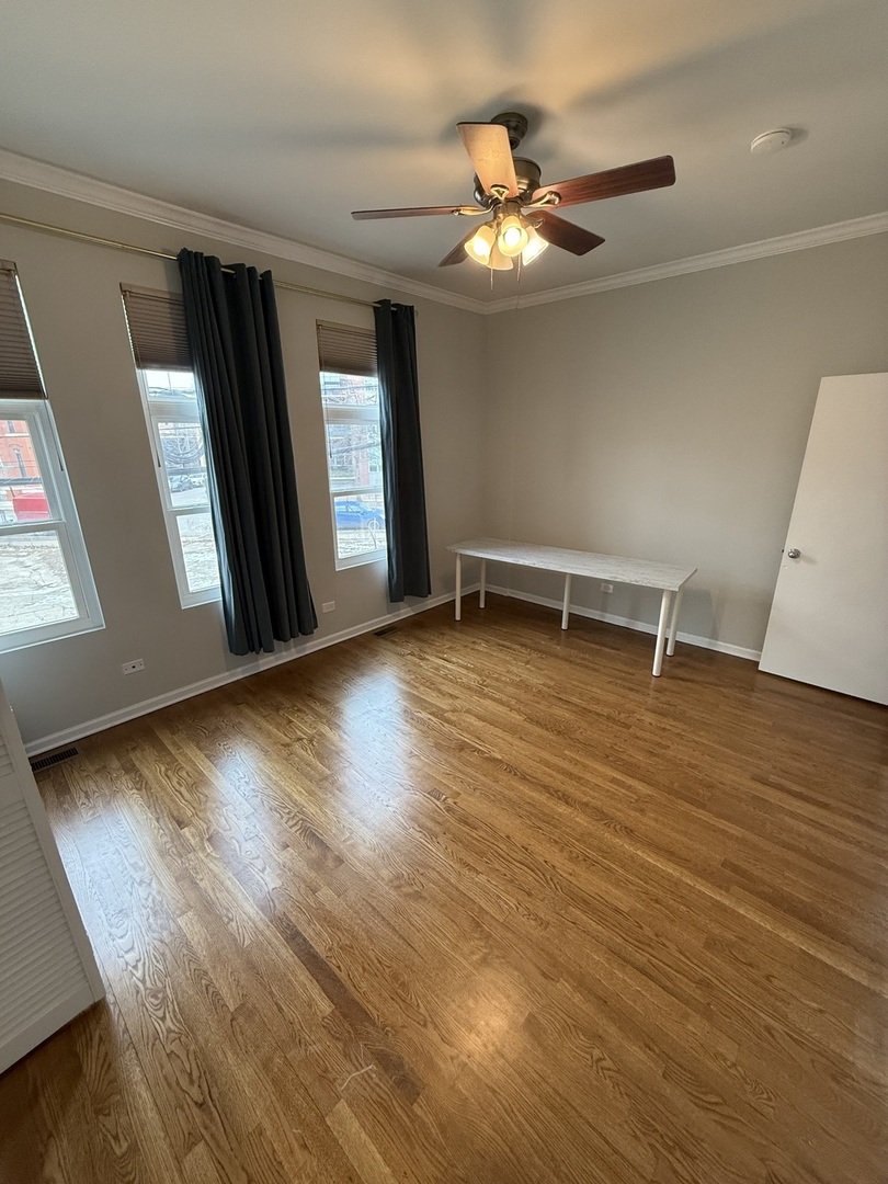 2318 W Bloomingdale Avenue B