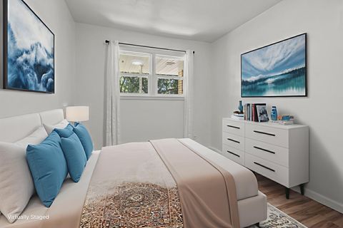 Tiny photo for 312 N Shaddle Avenue, Mundelein, IL 60060 (MLS # 12442330)