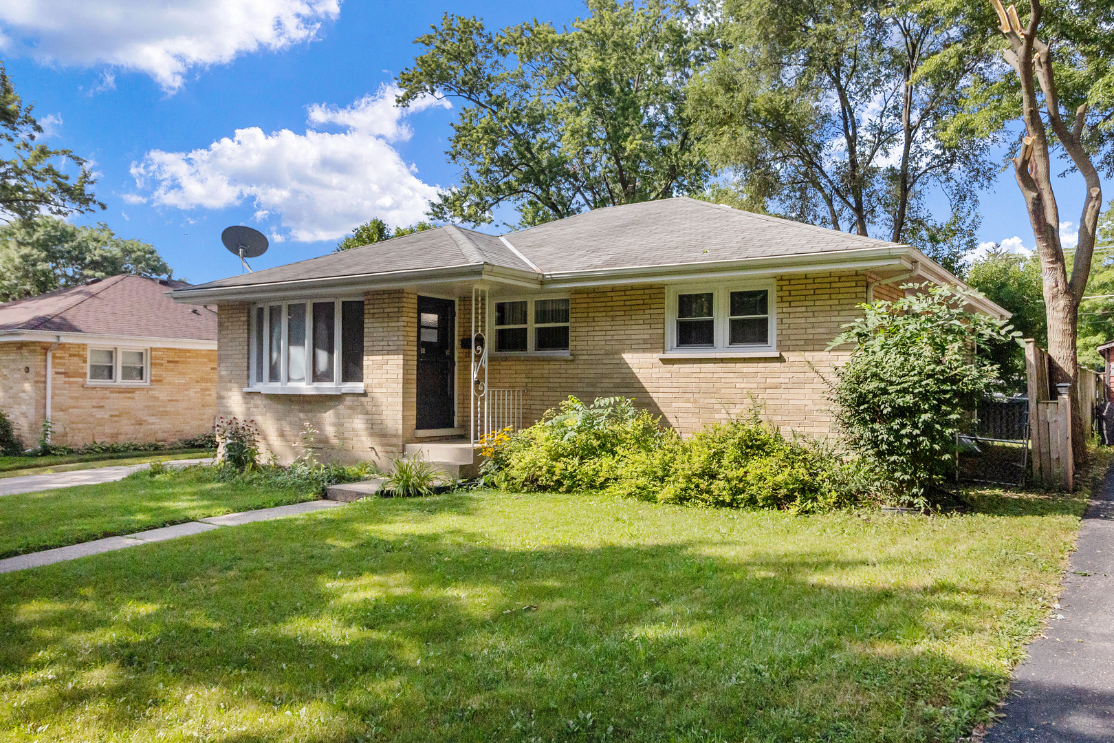 312 N Shaddle Avenue