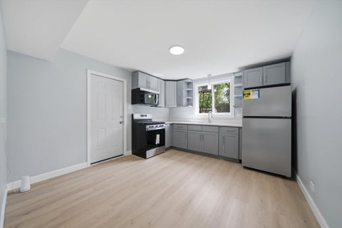 Tiny photo for 15811 S Whipple Avenue, Markham, IL 60428 (MLS # 12741077)