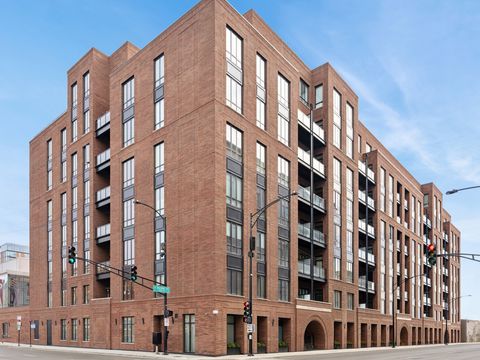 305 S Racine Avenue PH-A Chicago IL 60607