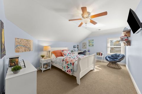 Tiny photo for 275 MERTON Avenue, Glen Ellyn, IL 60137 (MLS # 12508106)