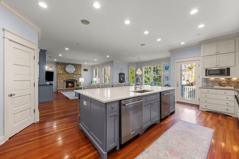 Tiny photo for 275 MERTON Avenue, Glen Ellyn, IL 60137 (MLS # 12508106)