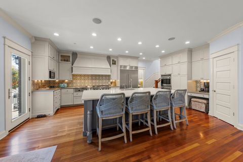 Tiny photo for 275 MERTON Avenue, Glen Ellyn, IL 60137 (MLS # 12508106)