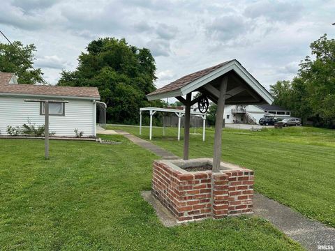 Tiny photo for 1520 Gartside Street, Murphysboro, IL 62966 (MLS # EB458534)