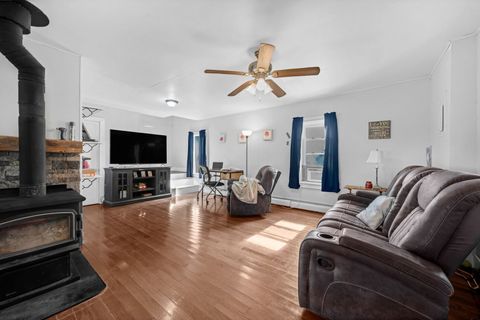 Tiny photo for 101 County Road 100 N, Ivesdale, IL 61851 (MLS # 12480071)
