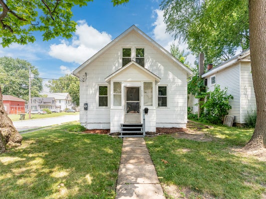 510 W 8TH ST, STERLING, IL 61081 - Image 801a3a1ddb27ee0980d4e0d1682643ea/2420694499