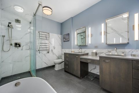 Tiny photo for 501 N Clinton Street #903, Chicago, IL 60654 (MLS # 12629777)