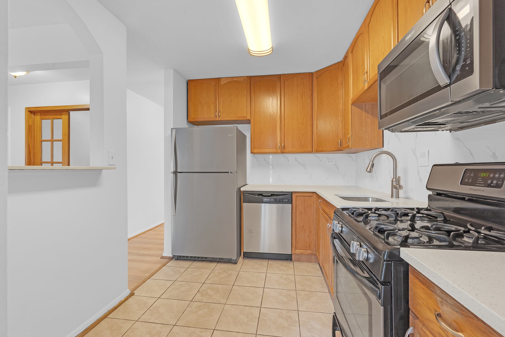 1515 E Churchill Drive 102