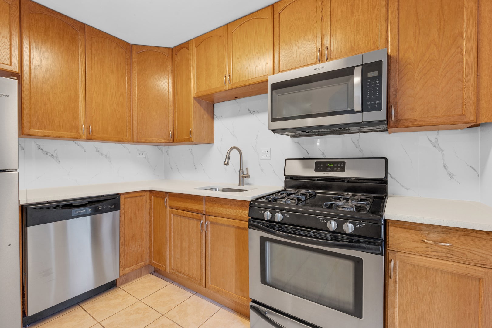 1515 E Churchill Drive 102