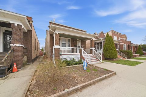 Tiny photo for 1424 S 57th Avenue, Cicero, IL 60804 (MLS # 12631634)
