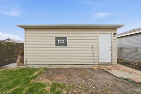 Tiny photo for 1424 S 57th Avenue, Cicero, IL 60804 (MLS # 12631634)
