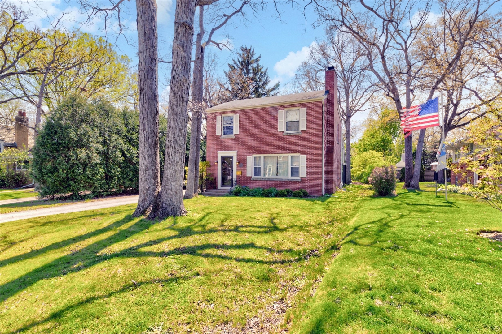 745 Greenview Place