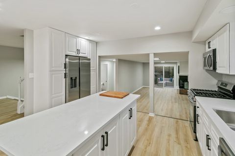 Tiny photo for 1554 CHICKASAW Drive, Naperville, IL 60563 (MLS # 12604126)