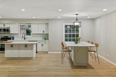 Tiny photo for 1554 CHICKASAW Drive, Naperville, IL 60563 (MLS # 12604126)