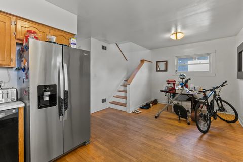 Tiny photo for 3825 Kenilworth Avenue, Berwyn, IL 60402 (MLS # 12487971)