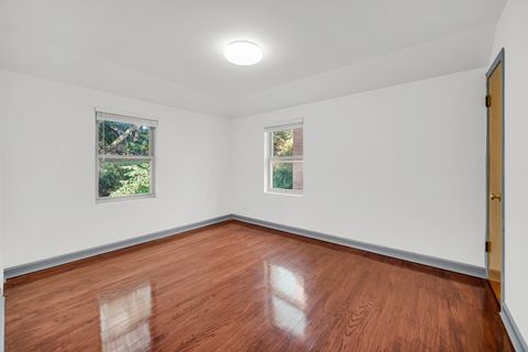 Tiny photo for 6423 N Seeley Avenue, Chicago, IL 60645 (MLS # 12488412)