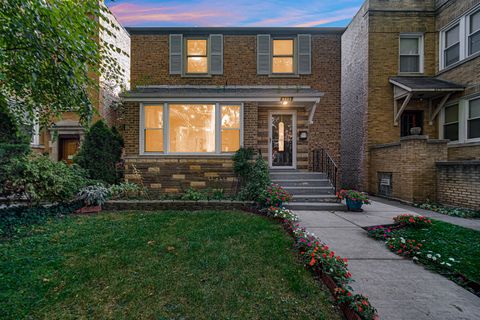 Tiny photo for 6423 N Seeley Avenue, Chicago, IL 60645 (MLS # 12488412)