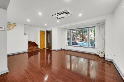 Tiny photo for 6423 N Seeley Avenue, Chicago, IL 60645 (MLS # 12488412)