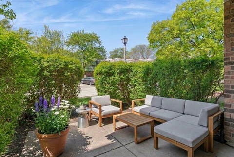 Tiny photo for 925 Spring Hill Drive #102, Northbrook, IL 60062 (MLS # 12577233)