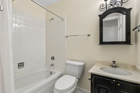 Tiny photo for 925 Spring Hill Drive #102, Northbrook, IL 60062 (MLS # 12577233)