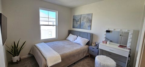 Tiny photo for 2227 Glacier Street, Mundelein, IL 60060 (MLS # 12524440)