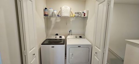 Tiny photo for 2227 Glacier Street, Mundelein, IL 60060 (MLS # 12524440)