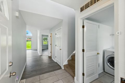 Tiny photo for 720 Hoover Drive, Carol Stream, IL 60188 (MLS # 12488818)