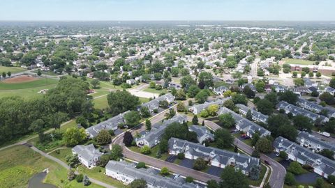 Tiny photo for 720 Hoover Drive, Carol Stream, IL 60188 (MLS # 12488818)