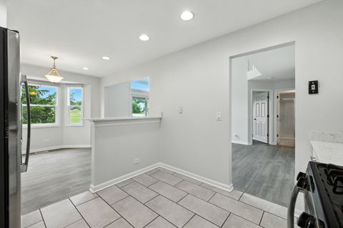 Tiny photo for 720 Hoover Drive, Carol Stream, IL 60188 (MLS # 12488818)
