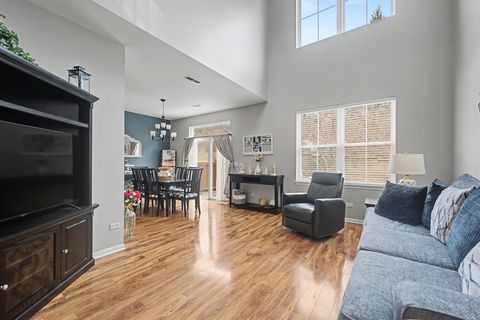 Tiny photo for 302 Tower Hill Drive #302, St. Charles, IL 60175 (MLS # 12563486)