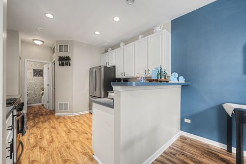 Tiny photo for 302 Tower Hill Drive #302, St. Charles, IL 60175 (MLS # 12563486)