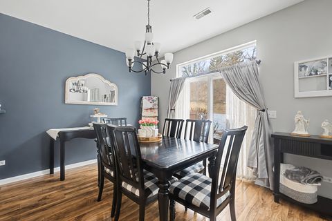 Tiny photo for 302 Tower Hill Drive #302, St. Charles, IL 60175 (MLS # 12563486)