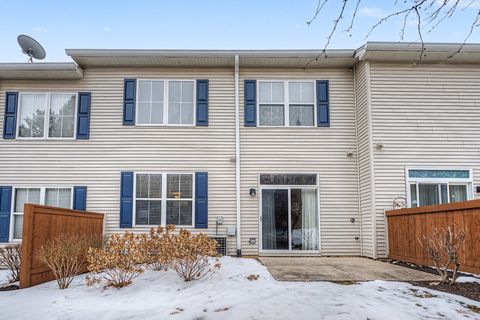 Tiny photo for 302 Tower Hill Drive #302, St. Charles, IL 60175 (MLS # 12563486)
