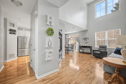 Tiny photo for 302 Tower Hill Drive #302, St. Charles, IL 60175 (MLS # 12563486)