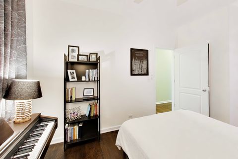 Tiny photo for 1927 W BELMONT Avenue #4, Chicago, IL 60657 (MLS # 12606991)