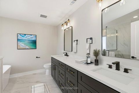 Tiny photo for 9322 S Trumbull Avenue, Evergreen Park, IL 60805 (MLS # 12498778)